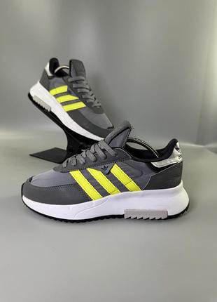 Кросівки adidas