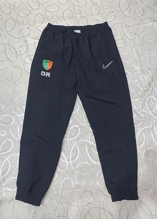 Оригінальні чоловічі спортивні штани nike dri-fit academy 21 track pants .