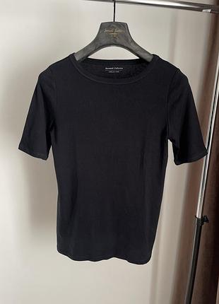 Базова чорна футболка marks & spencer (m&s) essentials collection / розмір l (uk 14 / eur 42)