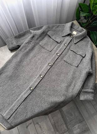 Подовжене пальто-сорочка h&m