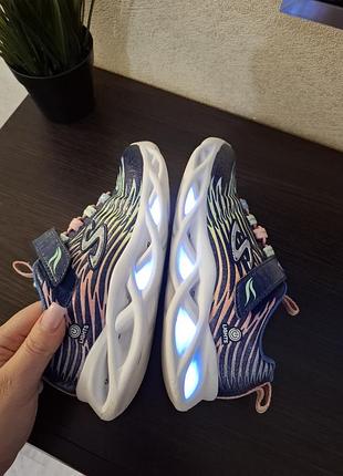 Кроссовки для девочки sketchers 33р 8