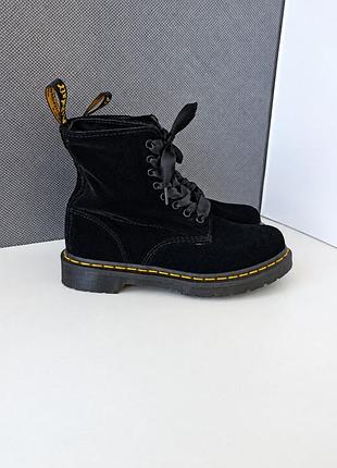 Жіночі черевички dr martens