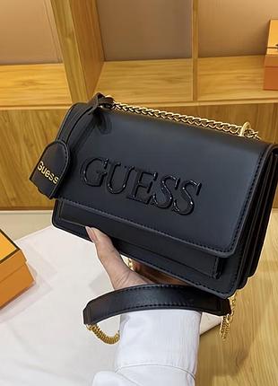 Жіноча сумка guess крос-боді на ланцюжку чорна