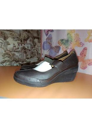 Туфлі натуральна шкіра clarks