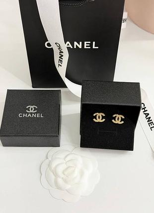 Сережки біжутерія chanel лого ніжні гарні з штампом