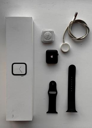 Apple watch series 4 gps 40mm silver | повний комплект