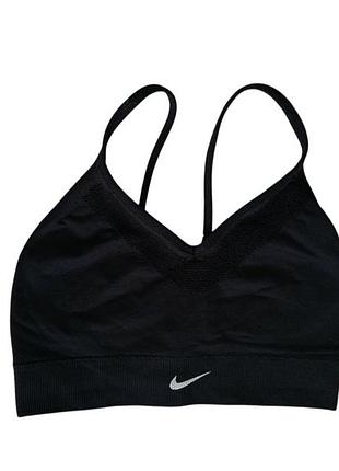 Топ спортивний nike dri-fit