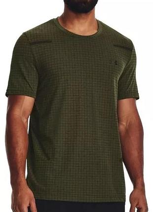 Чоловіча спортивна футболка under armour vanish seamless grid (1376921-390) розмір l оригінал хакі олива