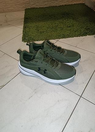 Мужские оливковые кроссовки under armour