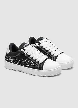 Numeris atelier studded leather 3