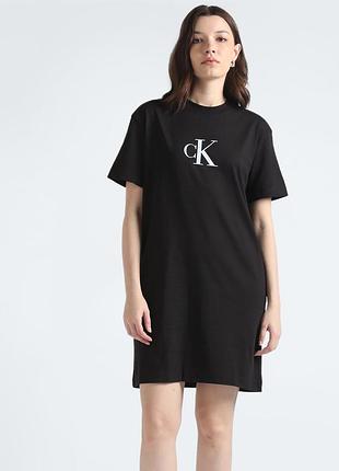 Футболка плаття від calvin klein
