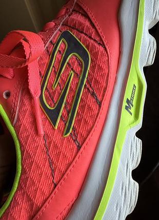 Кросівки skechers