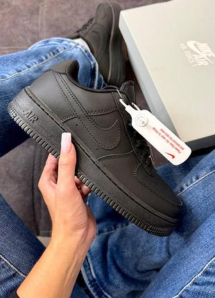 Nike air force 1 low black