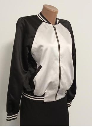 Куртка бомбер
topshop 3