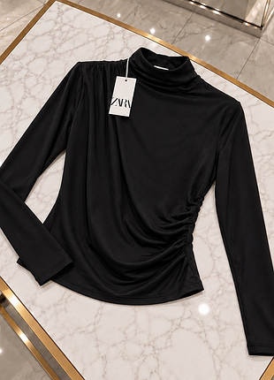 Лонгслив zara
