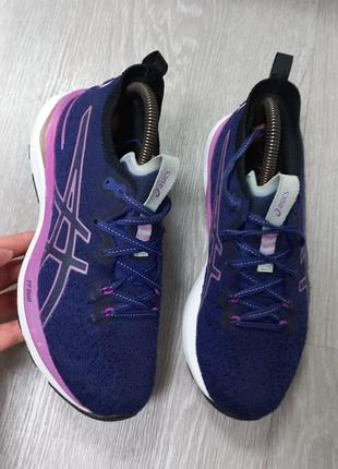 Жіночі кросівки brooks