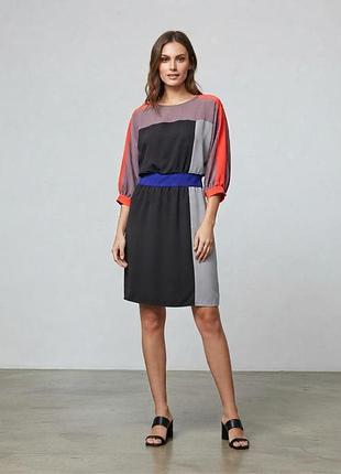 Фирмовое стильное платье color-blocking с рукавом 3/4, состояние новой