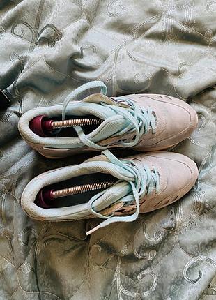 Кросівки asics 9