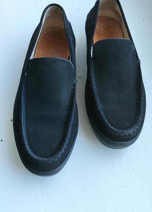 Лоферы бренда tod's (а именно модель из линейки winter gomino loafers) 39р.