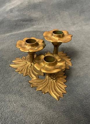 Винтажный латунный подсвечник с цветочным рисунком