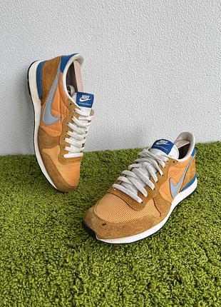Кросівки nike