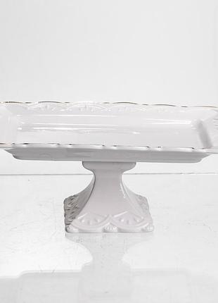 Тортовница на ножке white square 20.5*20.5 см фарфоровая квадратная yiwu 120-yh-hg063