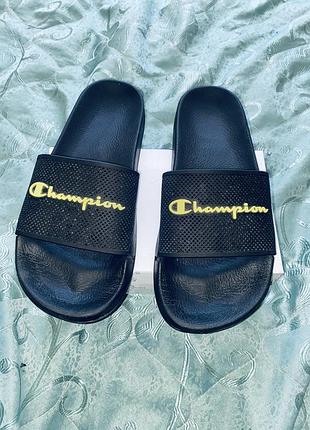 Тапочки champion
