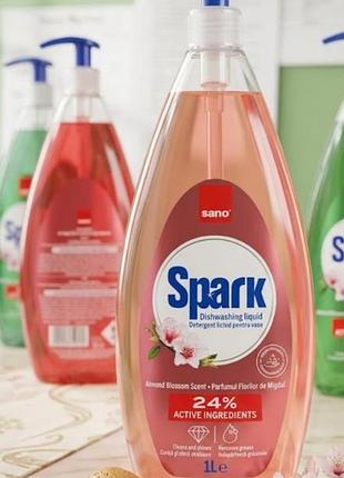 Концентрированное средство для мытья посуды sano spark almond blossom scent (с ароматом цвета миндаля) в объеме 1 литр.