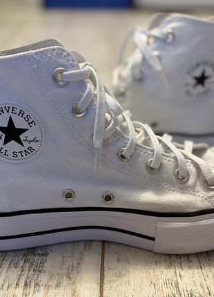 Жіночі білі високі кеди на платформі converse chuck taylor all star lift high top 40 (25.5 см)