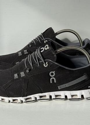 On cloud running кросівки