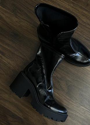 Ботильйони жіночі stradivarius чорні