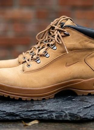 Ботинки nike acg manoa / aop (кожа / нубук) — размер eur 44.5 / 28.5 см