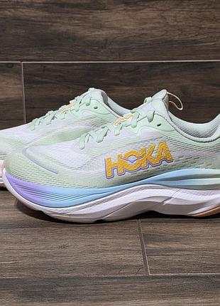 Оригинальные кроссовки hoka skyflow