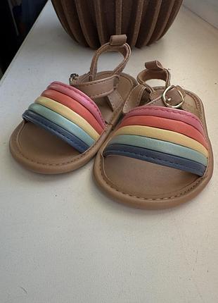 Baby gap rainbow sandals 6–12 міс. — босоніжки сандалі з веселкою