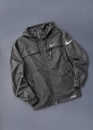 Вітрівка nike чорна