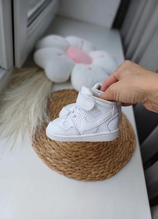 Кроссовки высокие nike 5
