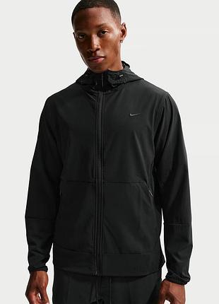 Чоловіча вітровка легенька куртка nike unlimited repel hooded versatile jacket m