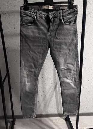 Чоловічі джинси guess