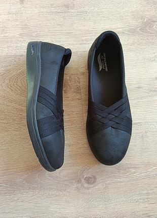 Удобные повседневные туфли мокасины skechers