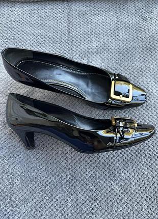 Вінтажні лакові туфлі yves saint laurent 2