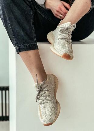 Adіdas yeezy (шнурки рефлектив)   кроссовки  женские2 фото