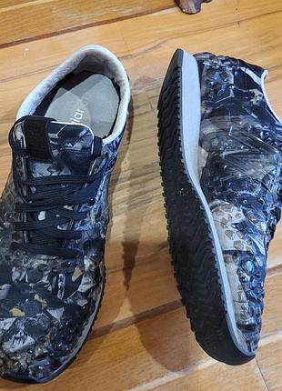 Женские красовки new balance