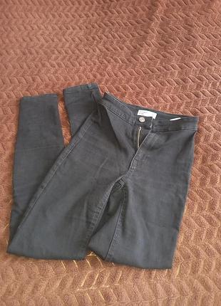 Чорні  джинси skinny