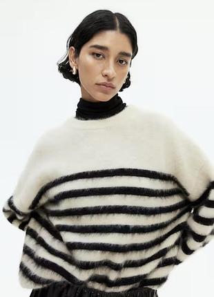 Светр жіночий h&m оверсайз у смужку з мохеру