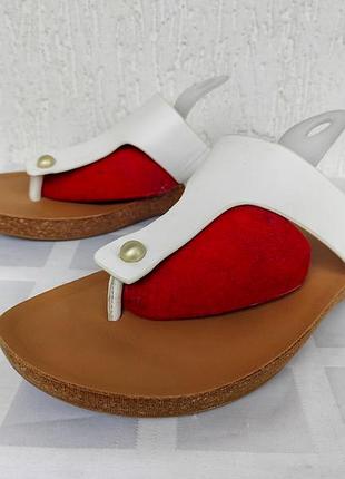 Шлепки,вьетнамки кожанние fit flop р.40