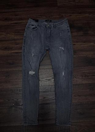 Стильні сірі чоловічі джинси balmain (slim fit) з потертостями