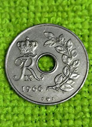 25 ере 1966 року 
данія