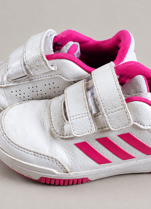 Спортивные кроссовки на девочку,фирменные кроссовки adidas,оригинал
