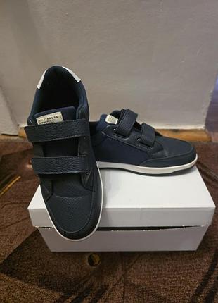 Обувь levi's
