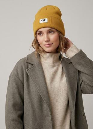 Горчичная шапка-бини moss copenhagen (msch) mojo beanie - 50% шерсть, one size